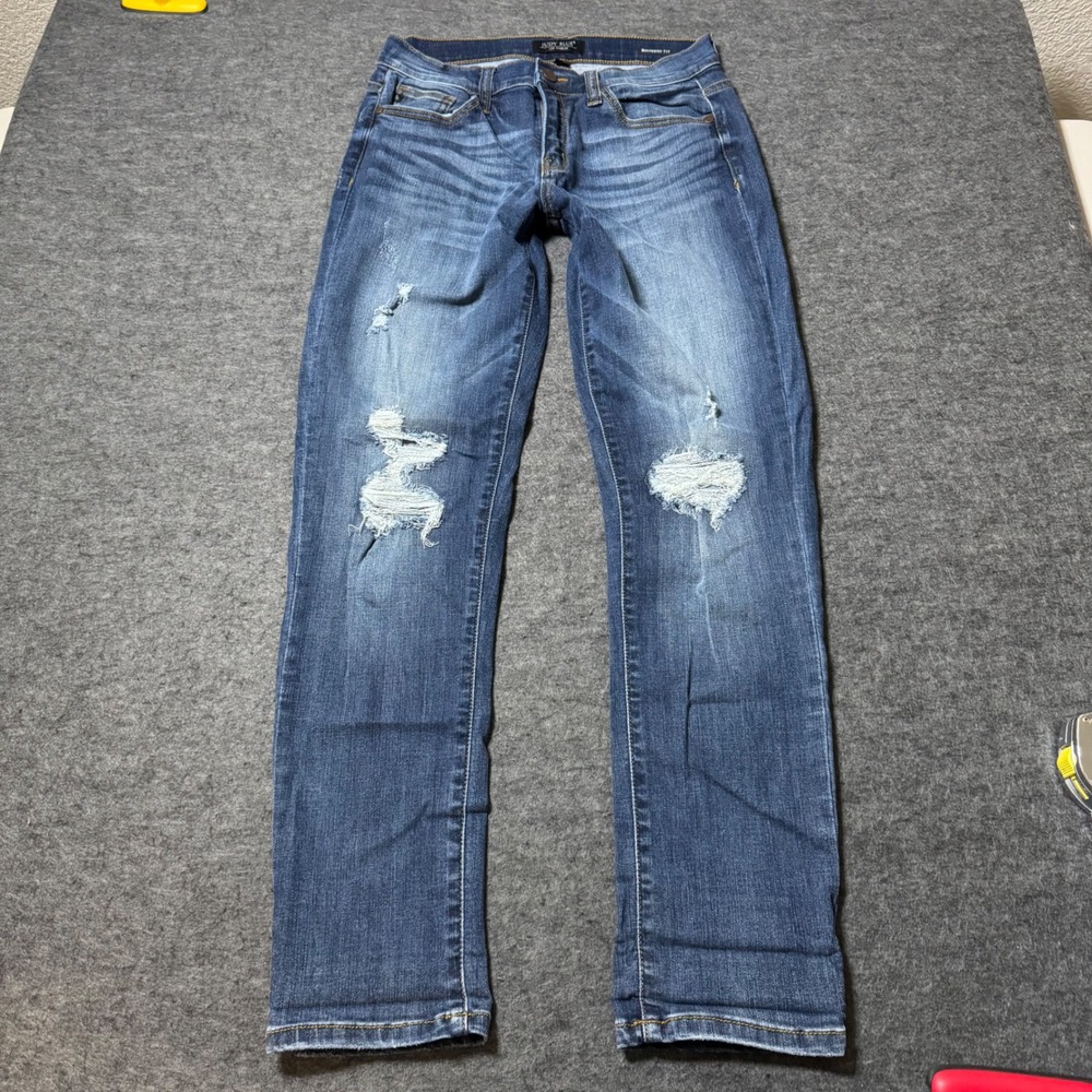 Judy Blue Los Angeles Boyfriend Distressed Jeans Medium Wash 5/27 JB8284MD